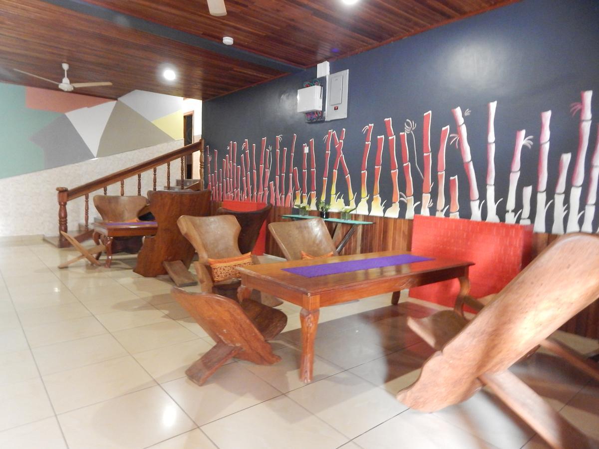 Sweet Garden Hotel Kumasi Zewnętrze zdjęcie