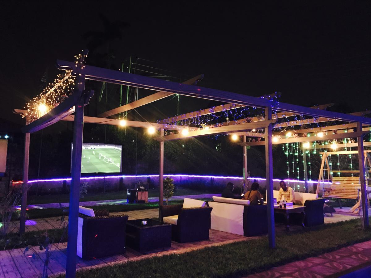 Sweet Garden Hotel Kumasi Zewnętrze zdjęcie