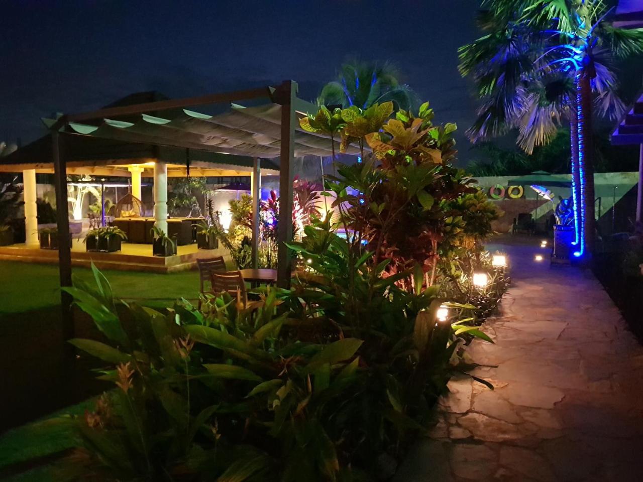 Sweet Garden Hotel Kumasi Zewnętrze zdjęcie